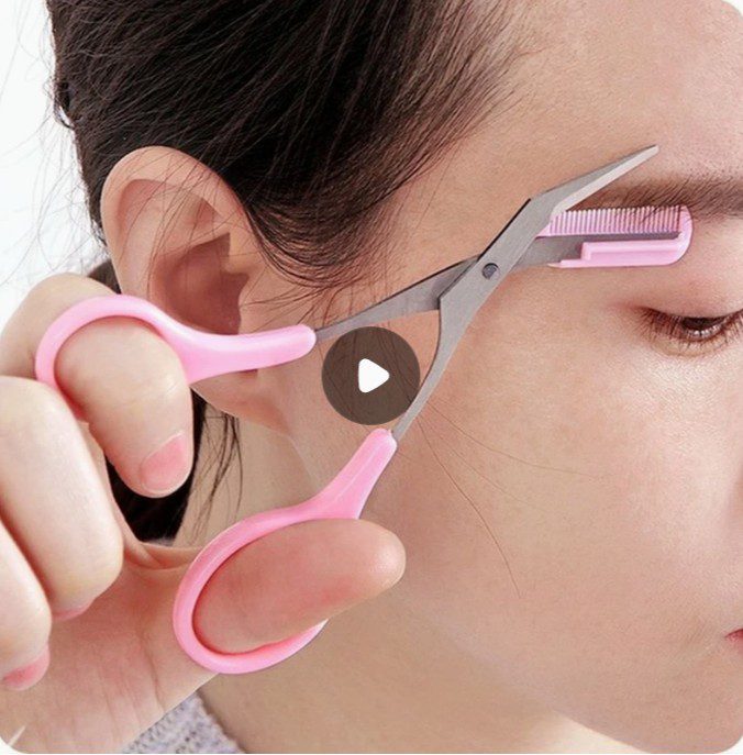🛍️ Eyebrow Trimmer Scissor