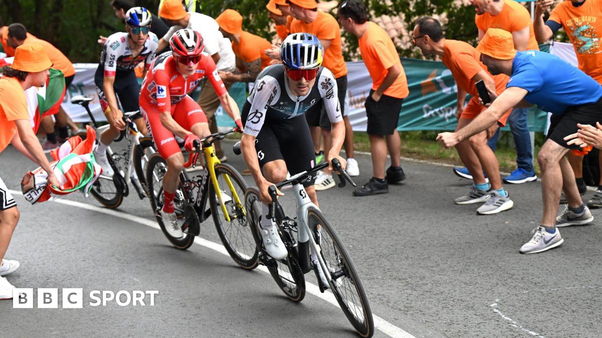 Vuelta a Espana: Protests force early end to stage 11