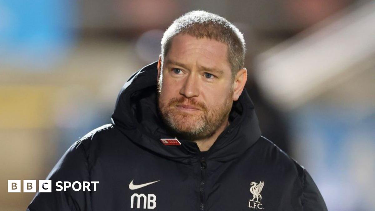 Matt Beard: Former Liverpool women manager dies aged 47