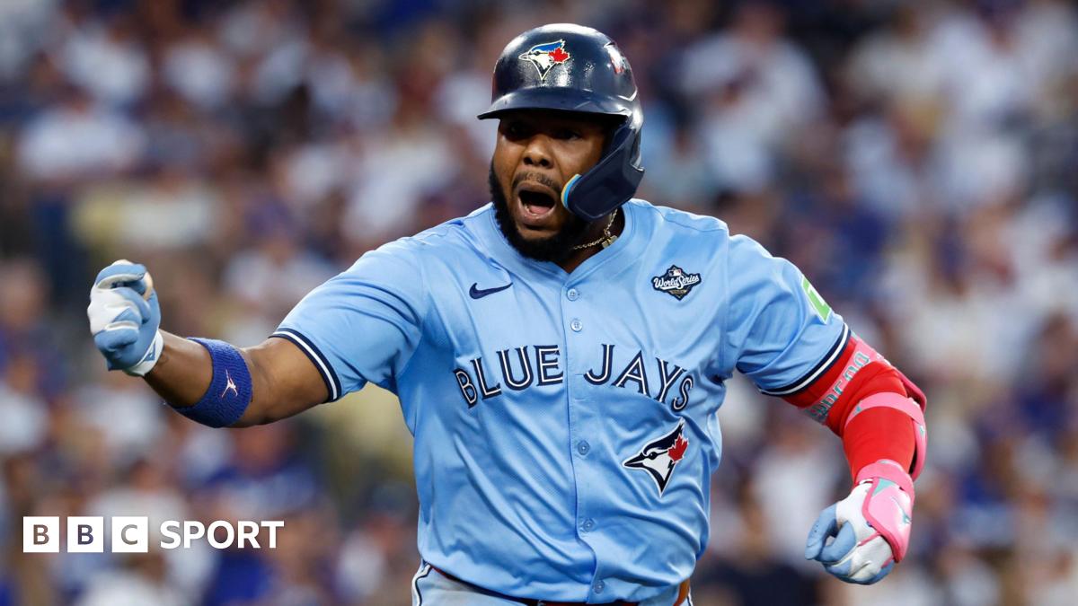 MLB World Series Game 4: Toronto Blue Jays beat LA Dodgers 6-2 to level at 2-2