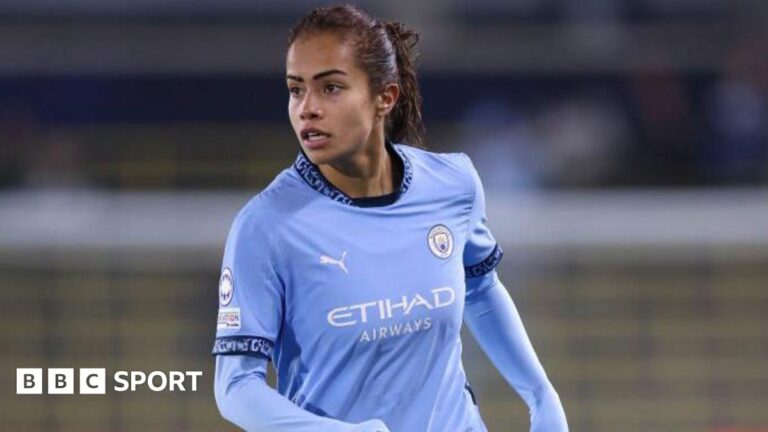Manchester City: Mary Fowler signs new contract until 2027