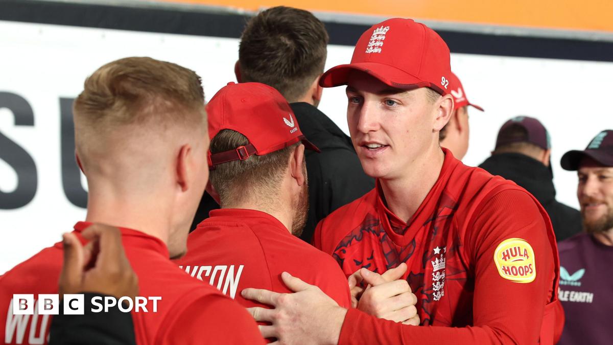 England in New Zealand: Third T20 abandoned after more rain as tourists win series