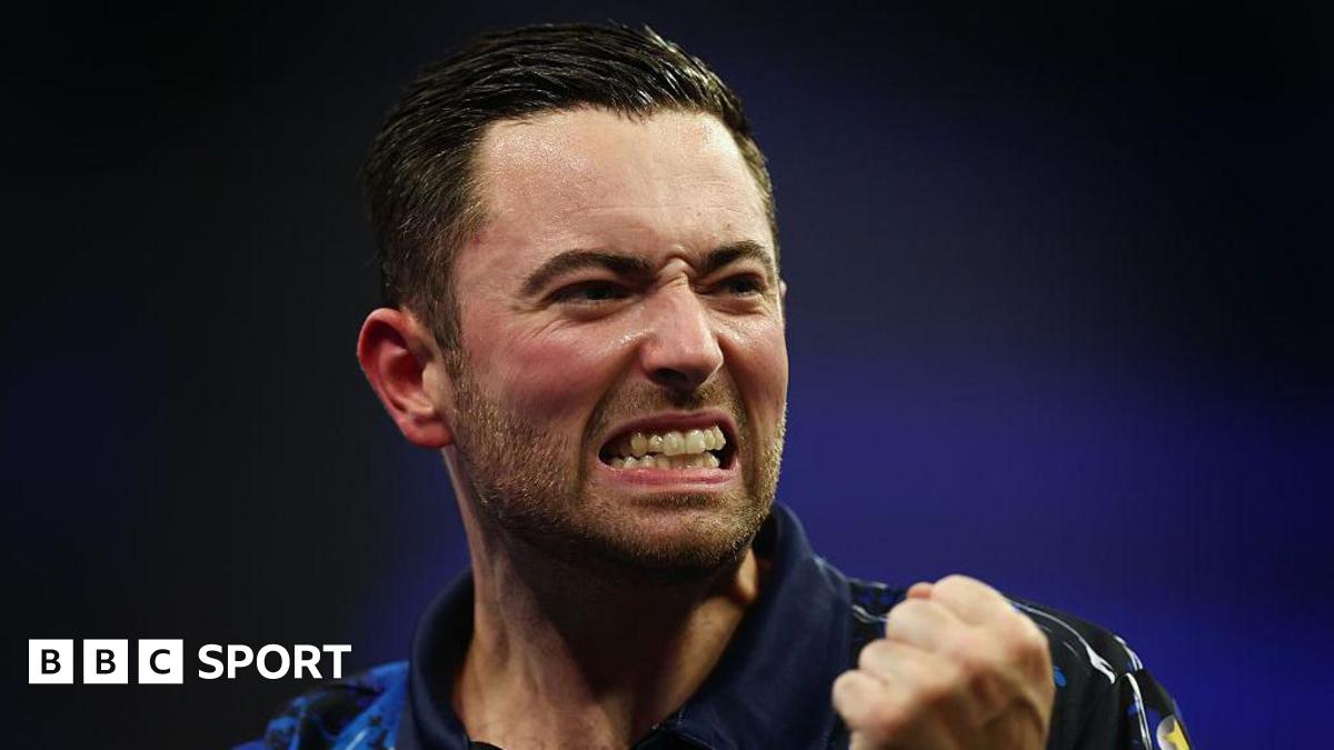 Darts World Grand Prix: Luke Humphries beats Nathan Aspinall in opener