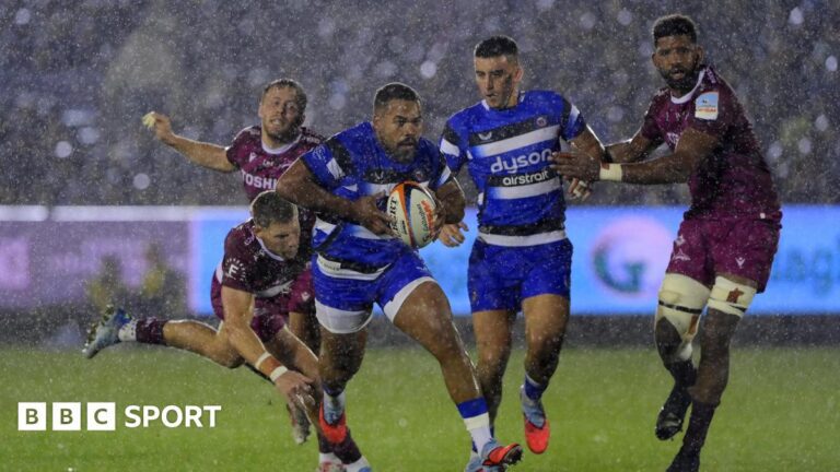 The Prem: Bath 28-16 Sale: Bath battle elements to take bonus point win