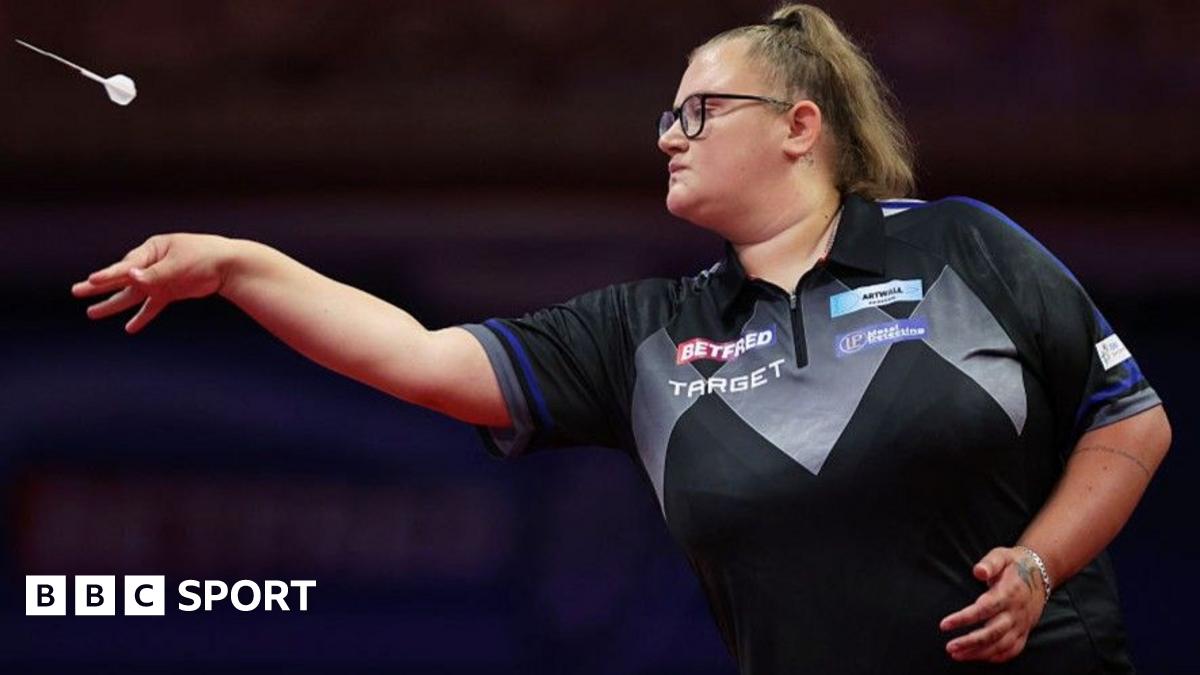 Beau Greaves to play in PDC World Darts Championship and take pro tour card