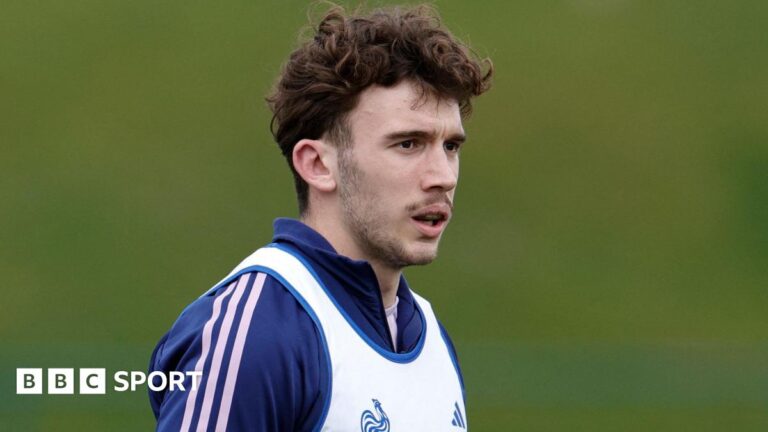 Centre Brau-Boirie to make France debut in Wales