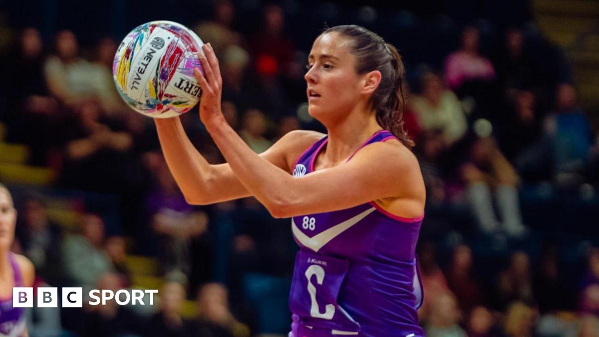 Netball Super League: Loughborough Lightning edge out London Pulse to extend unbeaten start