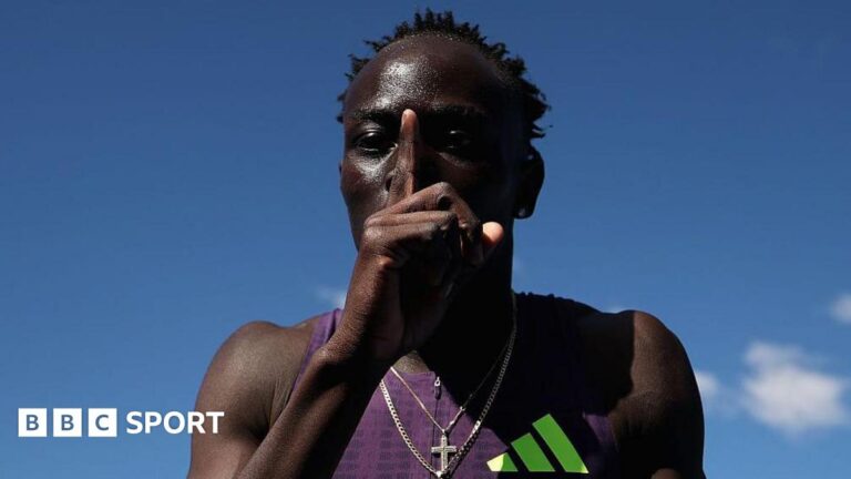 Gout Gout goes faster than Usain Bolt aged 18 to win 200m in Sydney