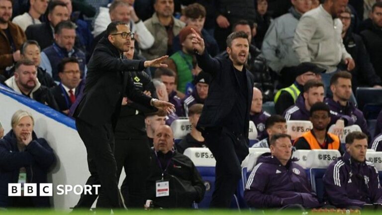 Man Utd: Michael Carrick takes long-term view of management