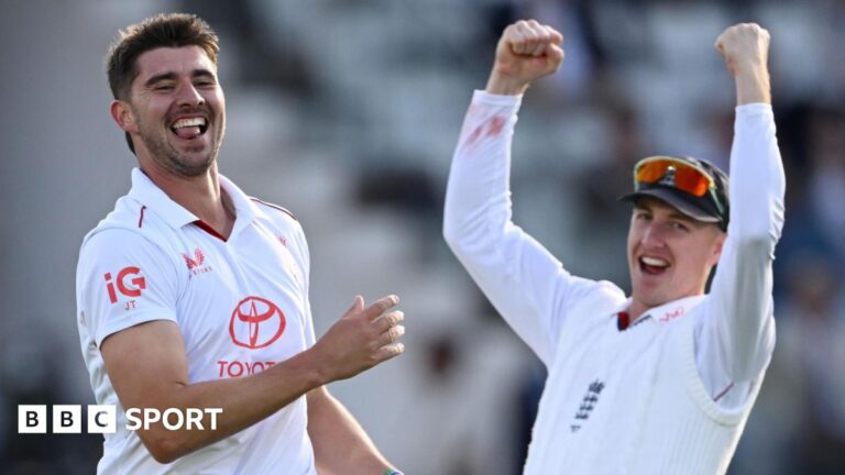 England vs New Zealand: Emilio Gay and bowlers give home side golden opportunity