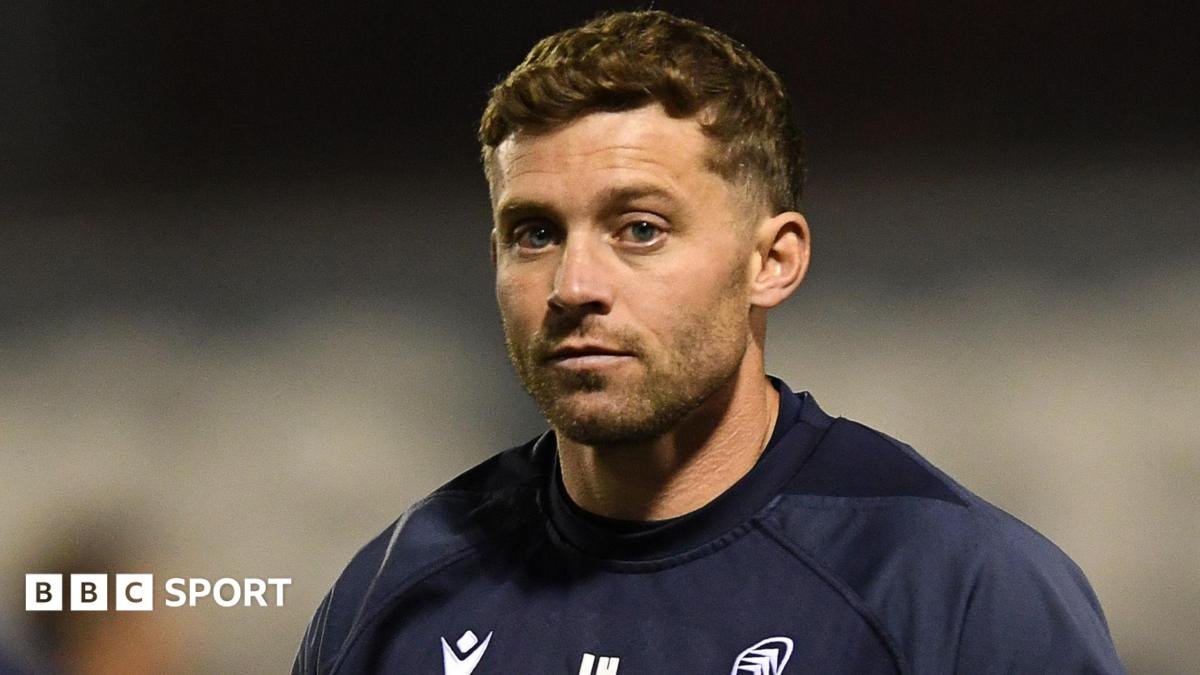 Leigh Halfpenny commits coaching future to Cardiff